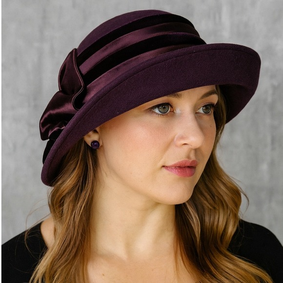 Betmar New York Plum Wool Felt Wide Brim Hat Velvet Ribbon Bow Vintage Style NWT - Picture 1 of 13